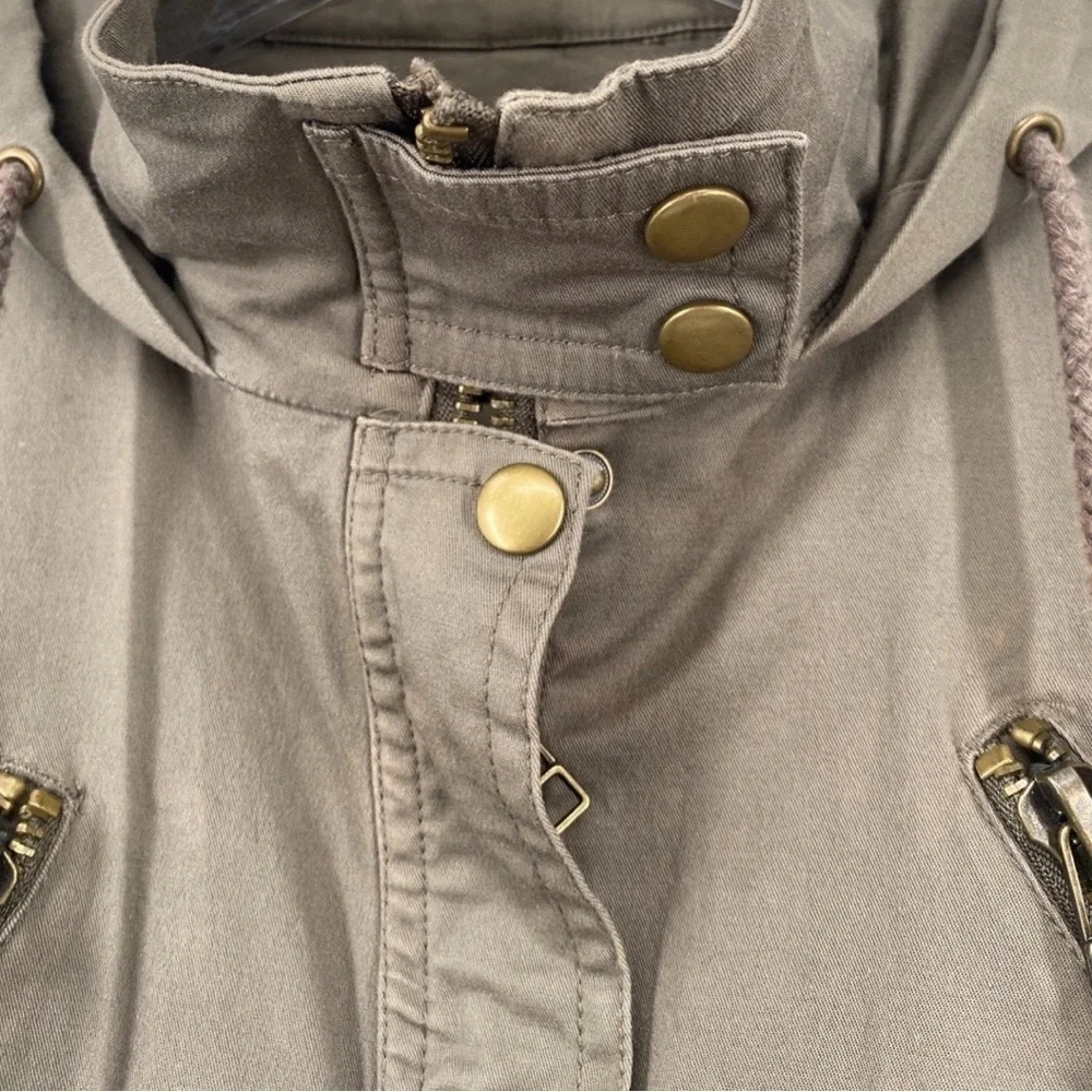 Kenna-T boutique brand
